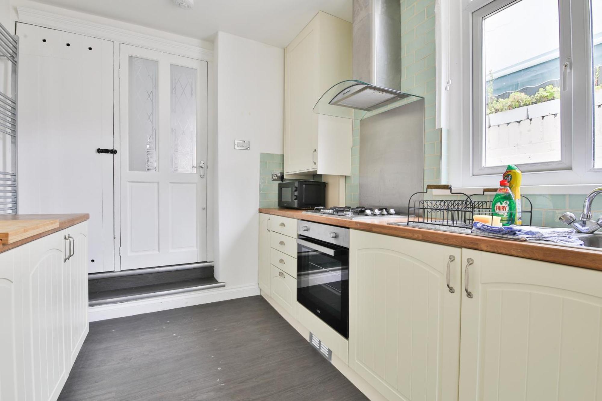 Fresh Cardiff Bay 2 Bedroom House- 3 Tv'S Экстерьер фото