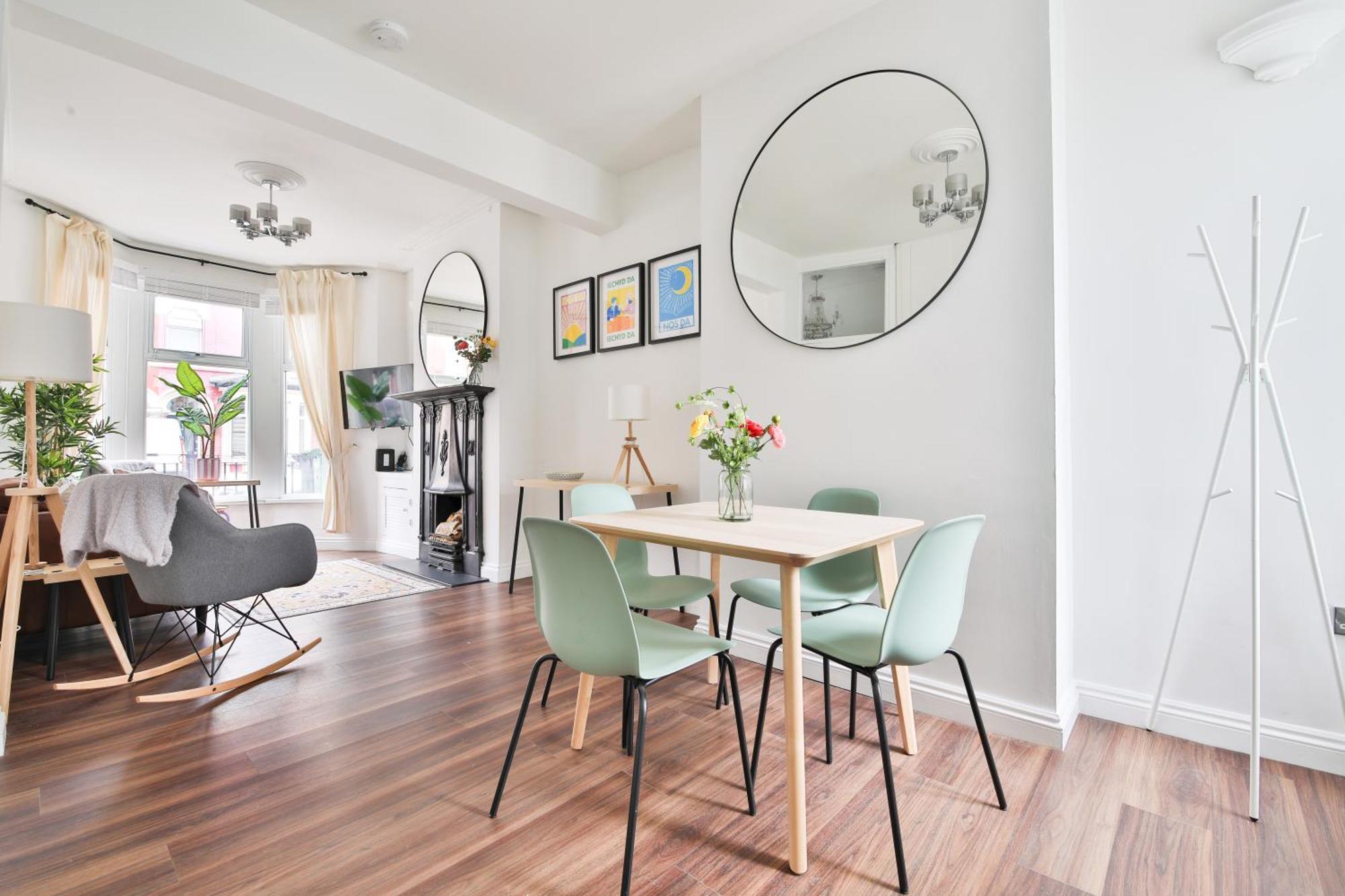Fresh Cardiff Bay 2 Bedroom House- 3 Tv'S Экстерьер фото