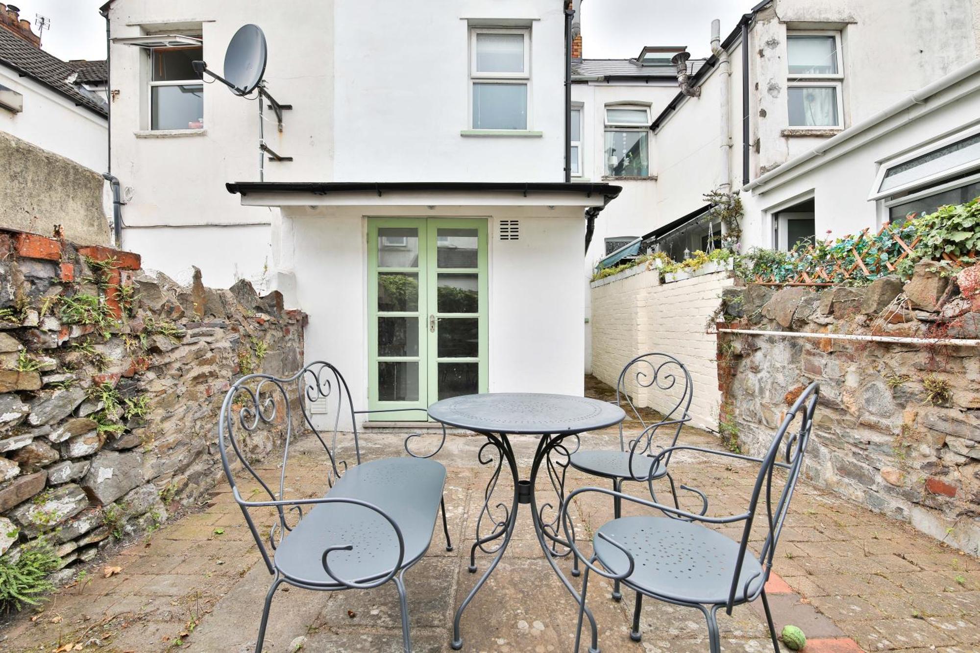 Fresh Cardiff Bay 2 Bedroom House- 3 Tv'S Экстерьер фото